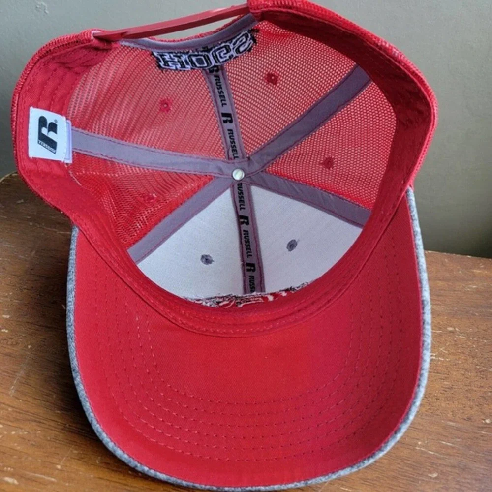 EUC Russell Athletic Arkansas Razorbacks‎ Logo Mesh Trucker Snapback Hat HOGS